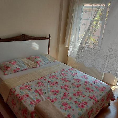 Celil Pansiyon Ayvalı Extérieur photo