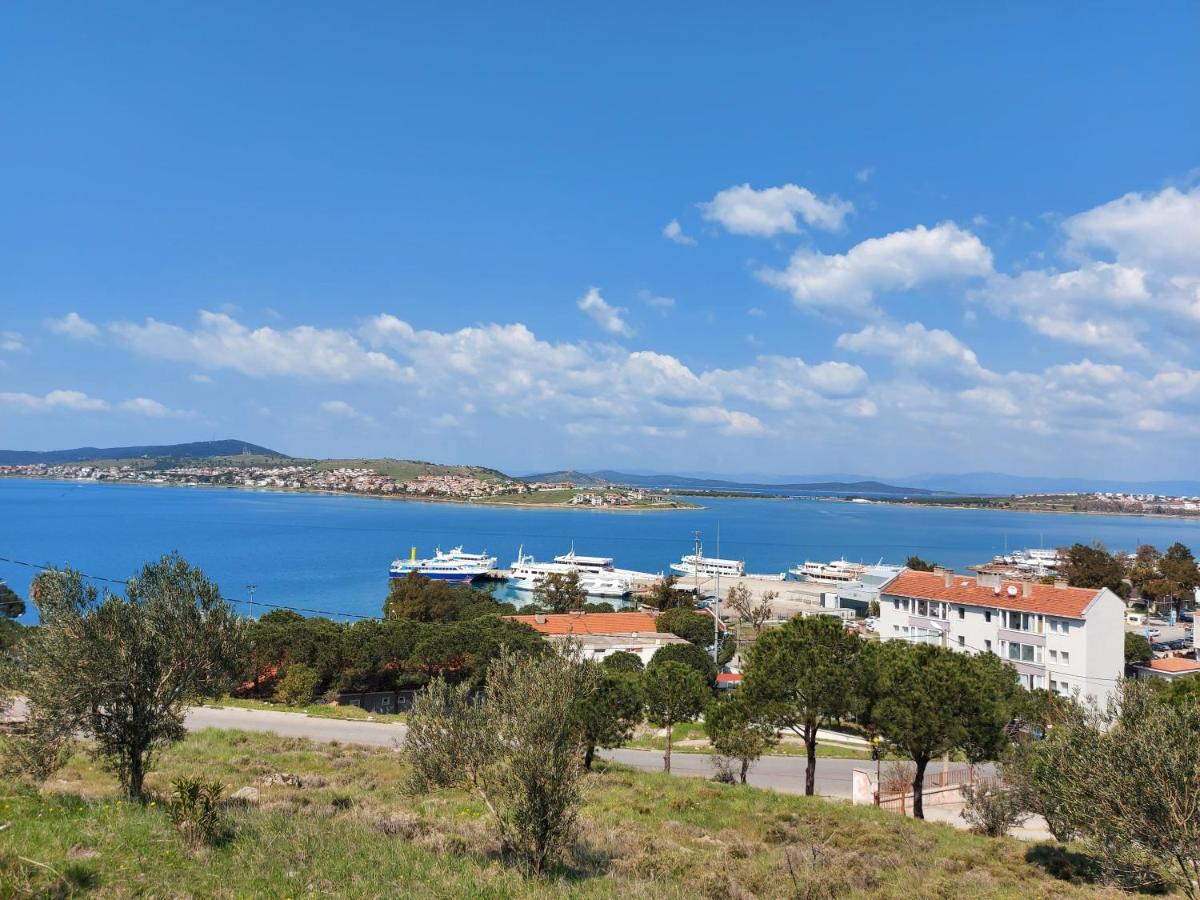 Celil Pansiyon Ayvalı Extérieur photo
